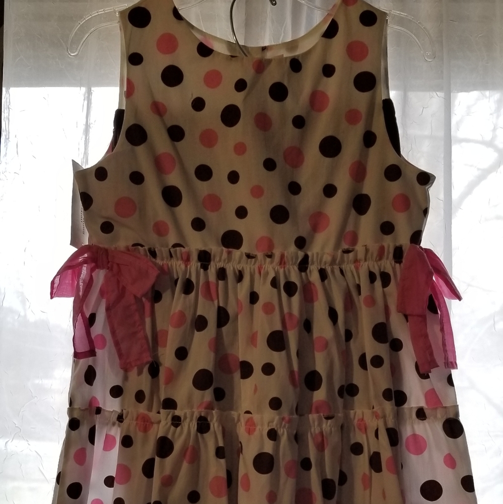 Polka dot dress with leggings
